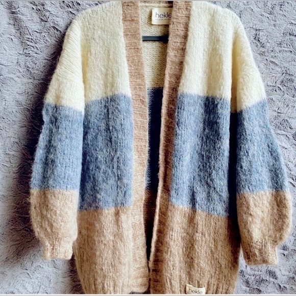 HEKLE | Colorblock Cardigan - Picture 1 of 5